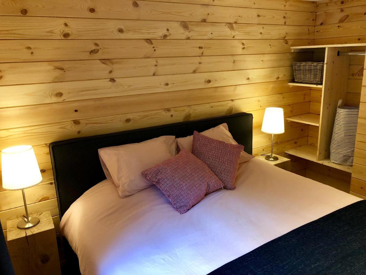 Chalet de charme, le Caribou Lodge, Eifel belge Büllingen Buitenkant foto