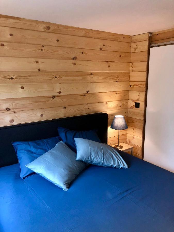 Chalet de charme, le Caribou Lodge, Eifel belge Büllingen Buitenkant foto