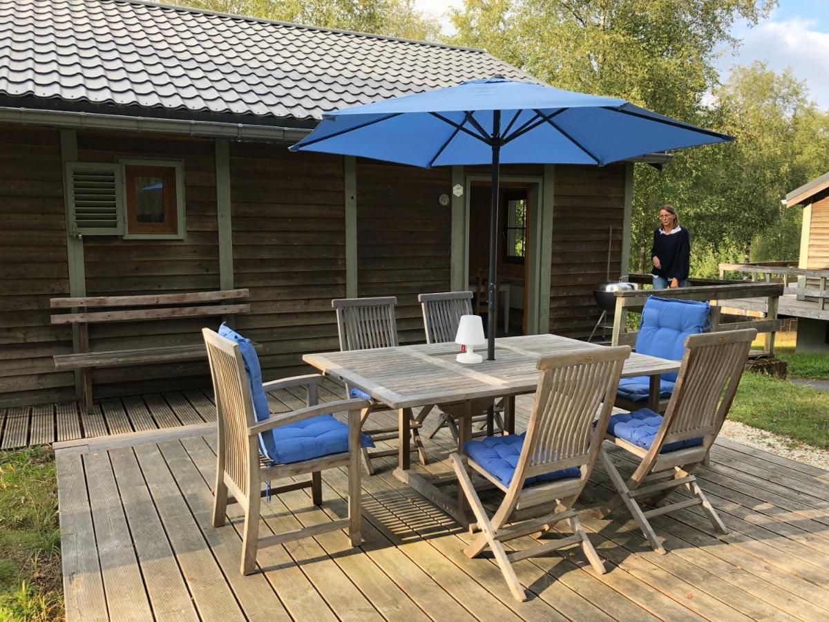 Chalet de charme, le Caribou Lodge, Eifel belge Büllingen Buitenkant foto